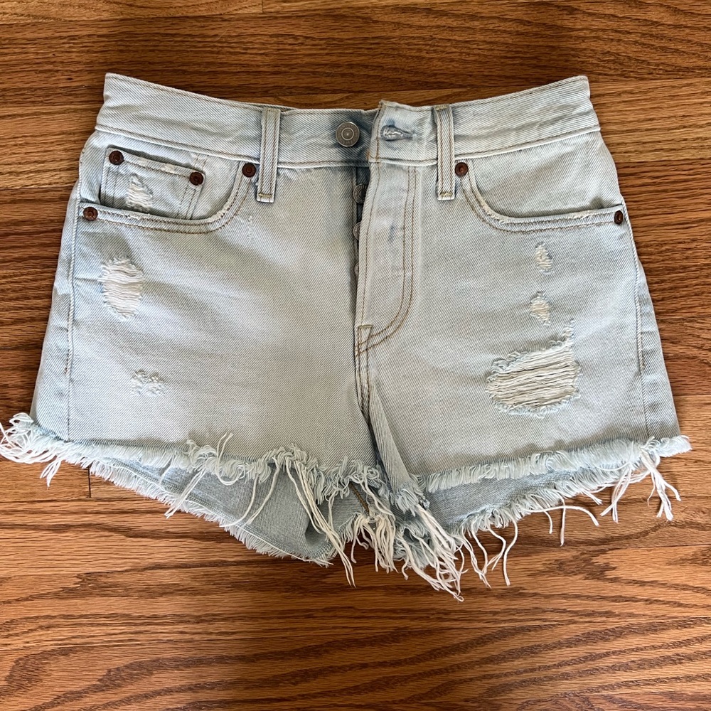 Levi’s denim shorts